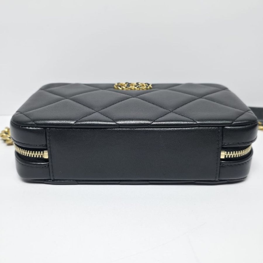 Chanel - Chanel 19 Camera Bag黑色-6