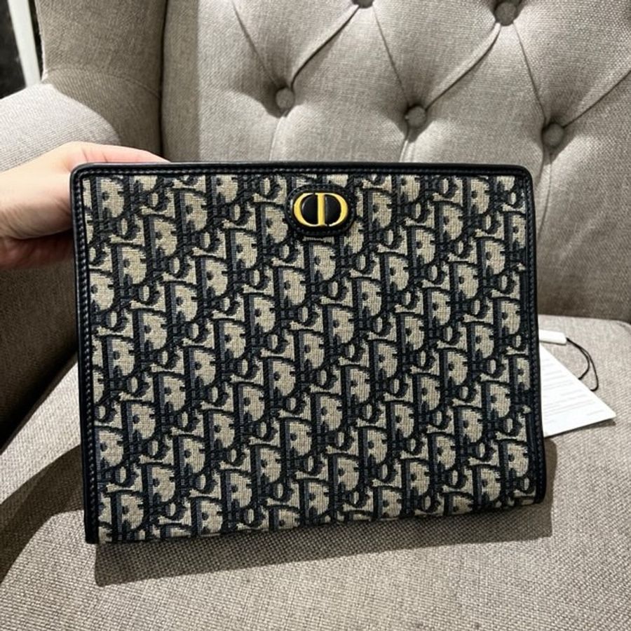 Dior 26寸手拿包!!-0