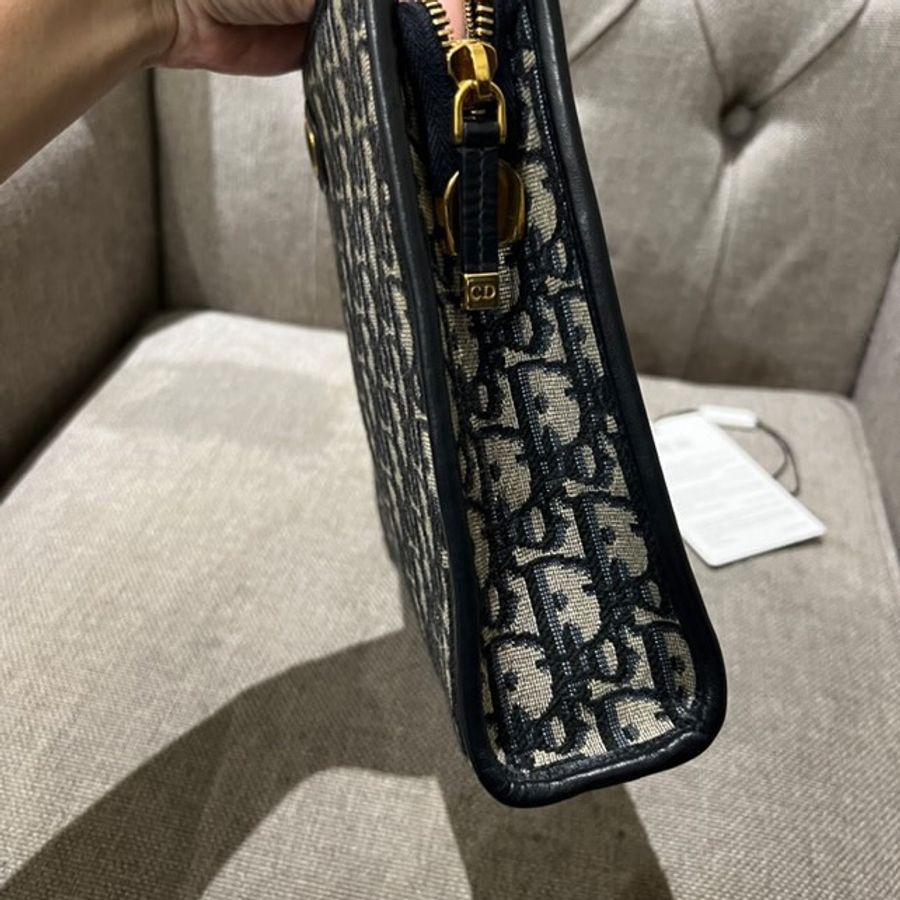 Dior 26寸手拿包!!-2
