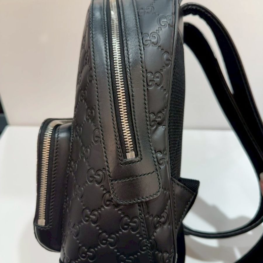 GUCCI 全皮壓紋 後背包/雙肩包 85成新-8