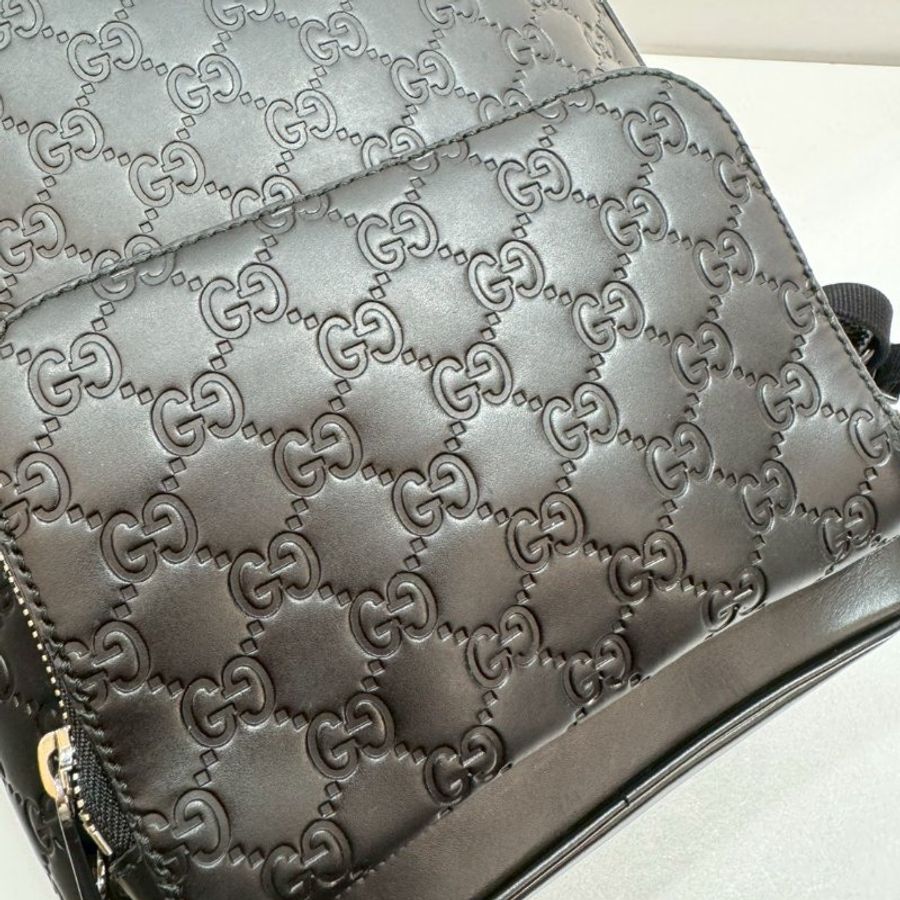 GUCCI 全皮壓紋 後背包/雙肩包 85成新-11