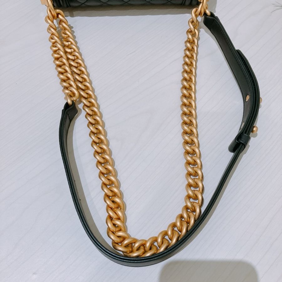 TK1841 Chanel 香奈兒經典小號小牛皮黑色金扣Boy 20 CM Calfskin Black X GHW-43