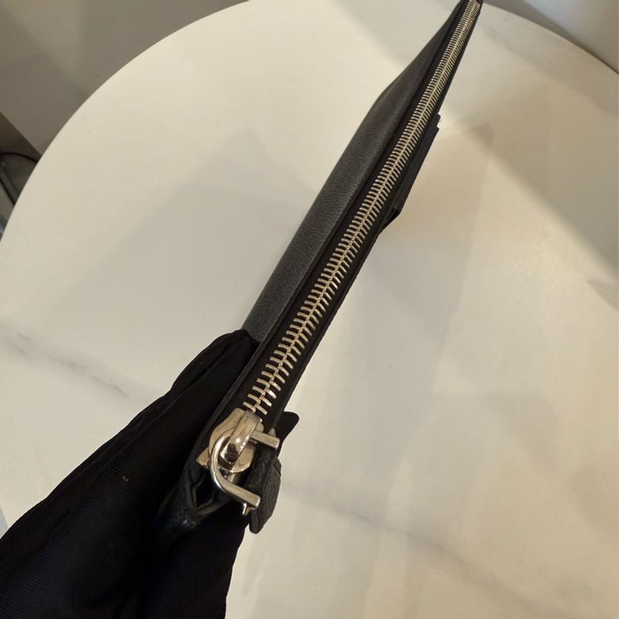 givenchy紀梵希皮革手拿包-5