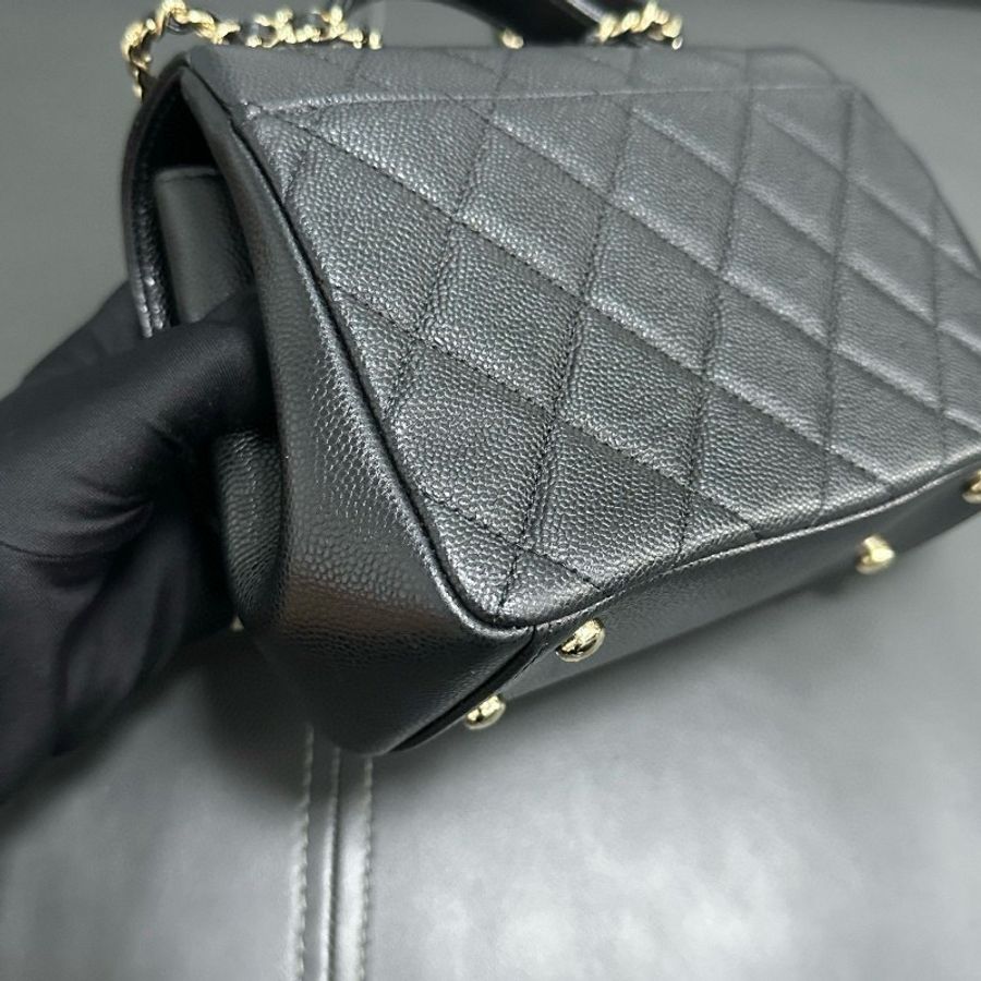 Chanel business affinity bag-8