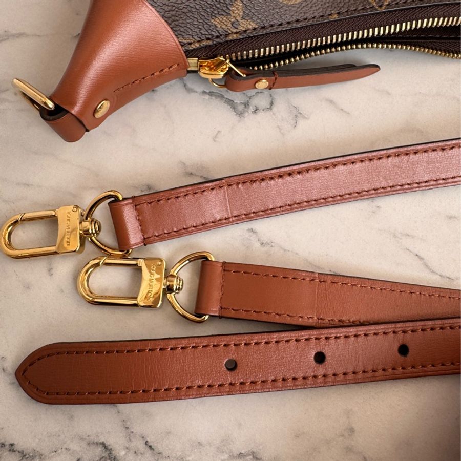 LV M46311花紋loop hobo-34
