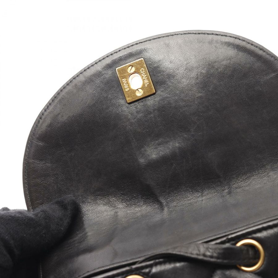 香奈兒 (CHANEL) Matelasse 雙旋扣鏈條背包 A10177 羊皮黑色金色五金-8
