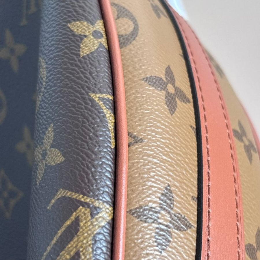 ::LOUIS VUITTON:: LV M46311 Loop Hobo 棕色 拚雙色月亮包 半月包 流浪包-21