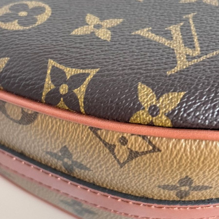 ::LOUIS VUITTON:: LV M46311 Loop Hobo 棕色 拚雙色月亮包 半月包 流浪包-24
