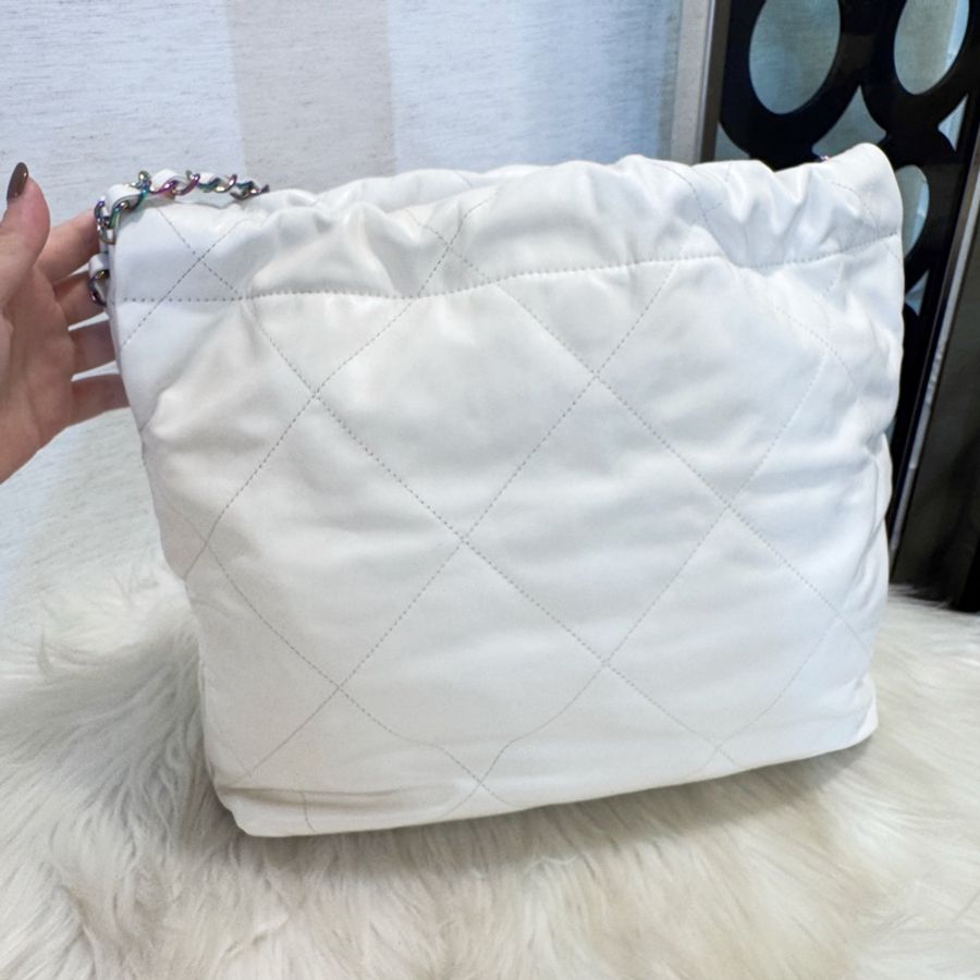 Chanel 22 Bag 白牛皮彩色金屬小號 24C 近全新-1