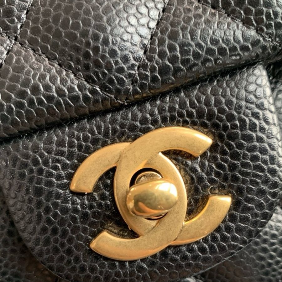 Chanel Caviar 大mini 金扣-1