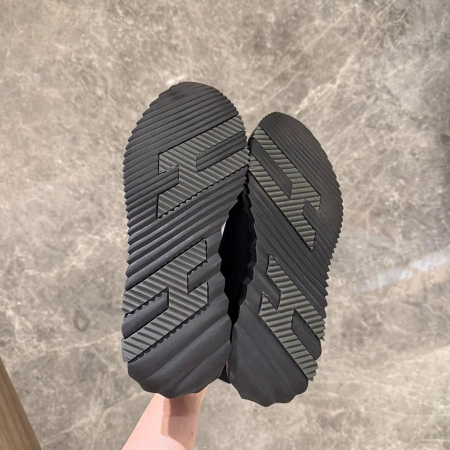 Hermes 95新二手閒置 41號 So Black Bouncing sneaker-1