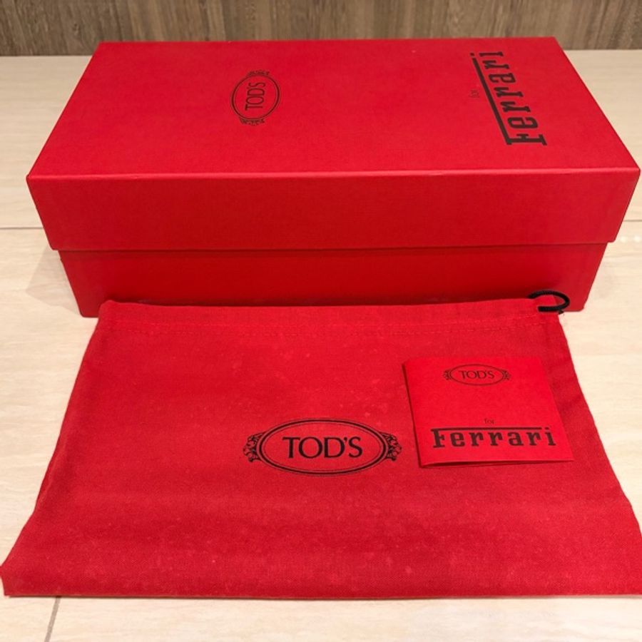 TOD’S法拉利聯名款-12