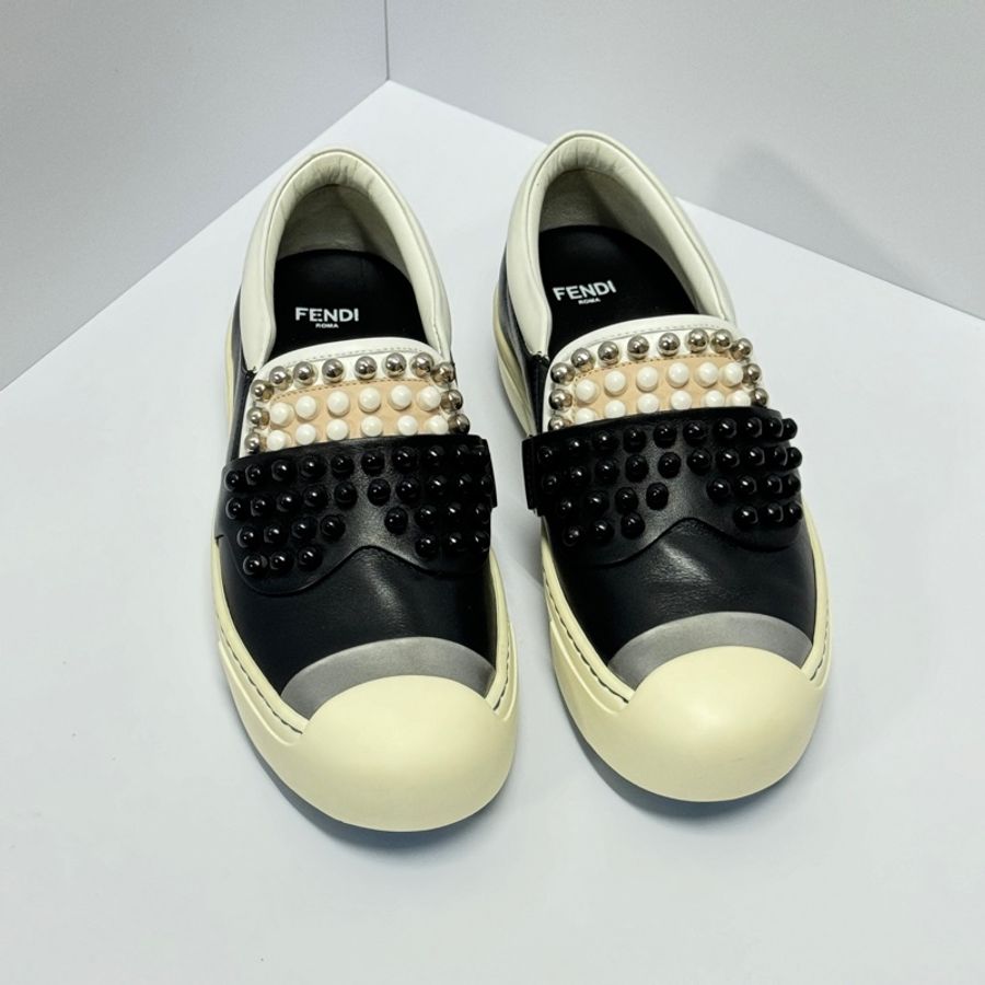 (全新品🎁) FENDI 老佛爺限量聯名款 尺碼35 專櫃37000!-9