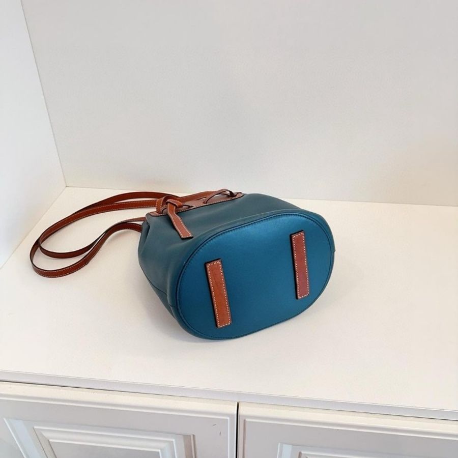 Loewe Lazo Bucket-3