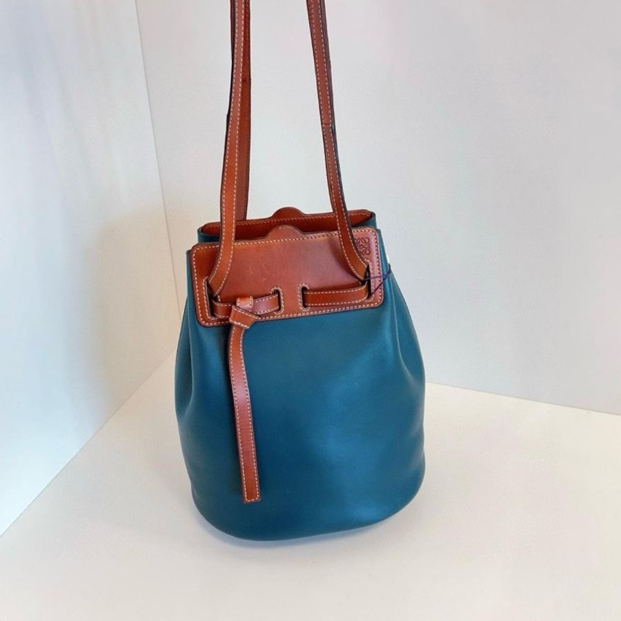 Loewe Lazo Bucket-6