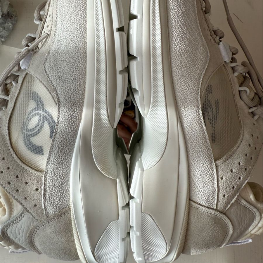 CHANEL 白武士運動鞋 40號 全新品-8