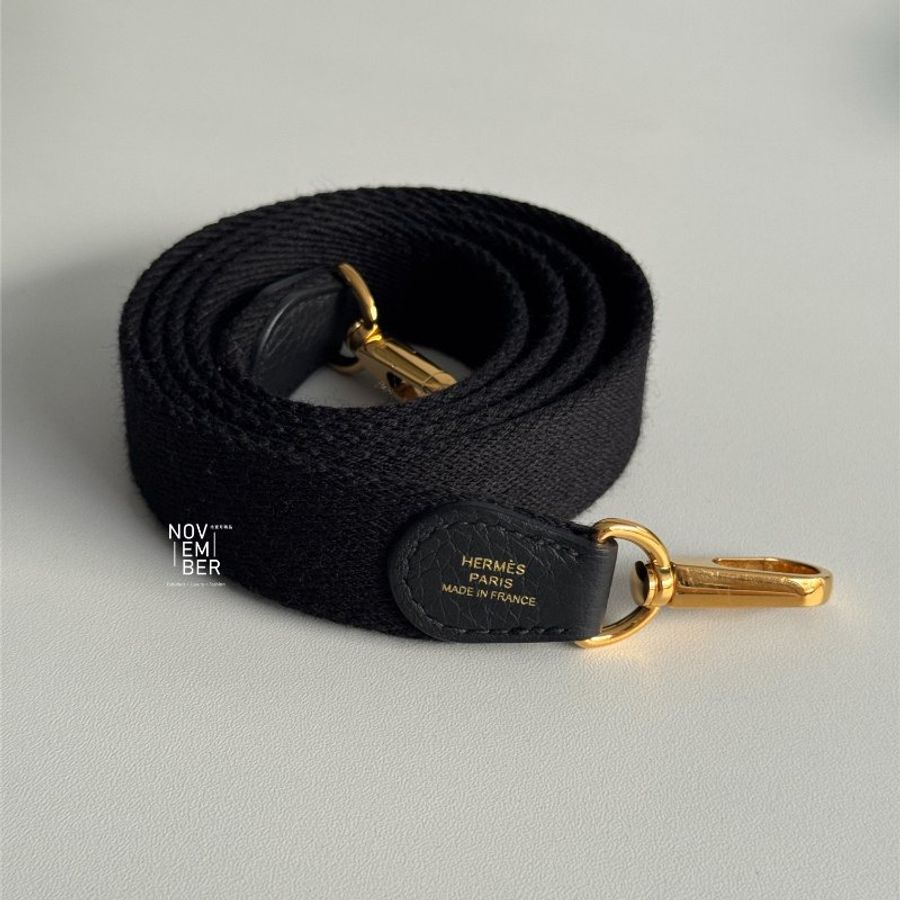 閒置新💖 有購證🙌🏻 Hermès 愛馬仕 Evelyne Mini 黑色金釦一代-4