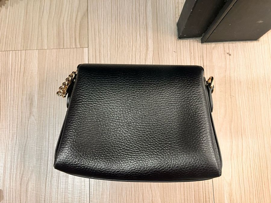 《出清換現金‼️》 Gucci 黑色雙logo蛋糕斜背包/黑色/鏈條包-6