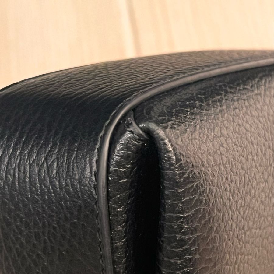 《出清換現金‼️》 Gucci 黑色雙logo蛋糕斜背包/黑色/鏈條包-8