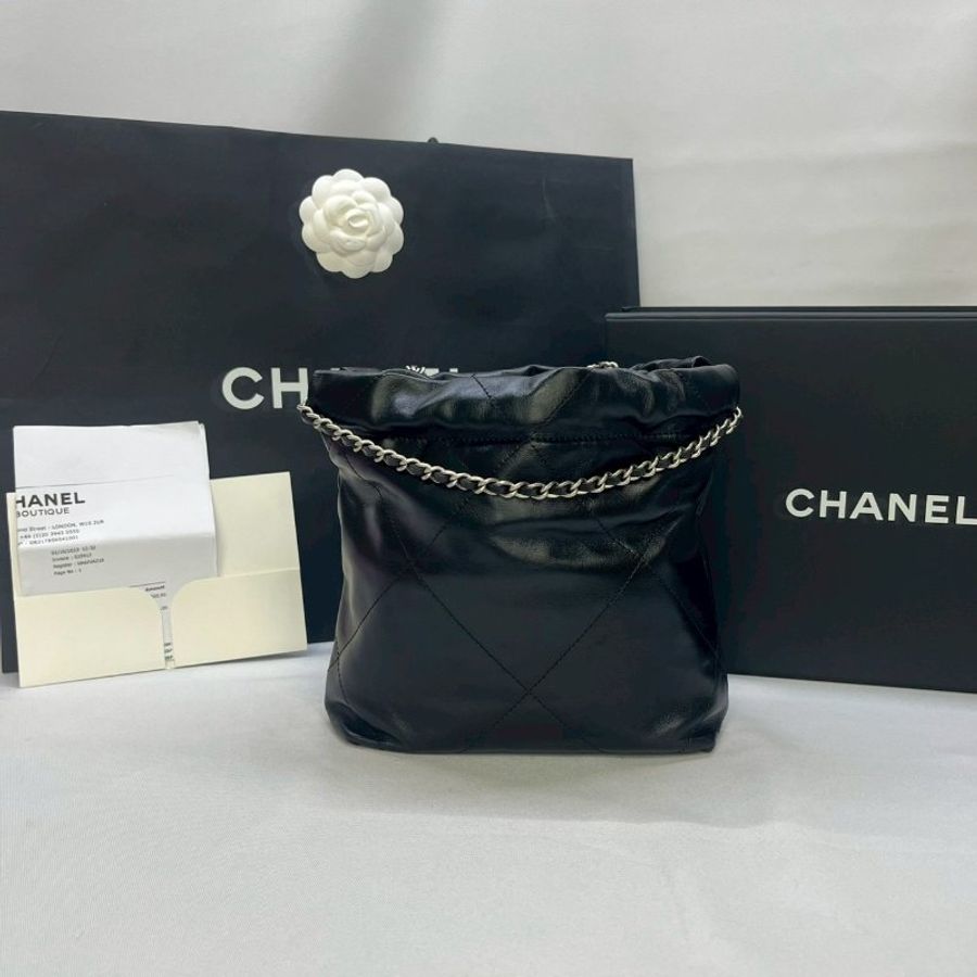 CHANEL MINI黑銀22包-1