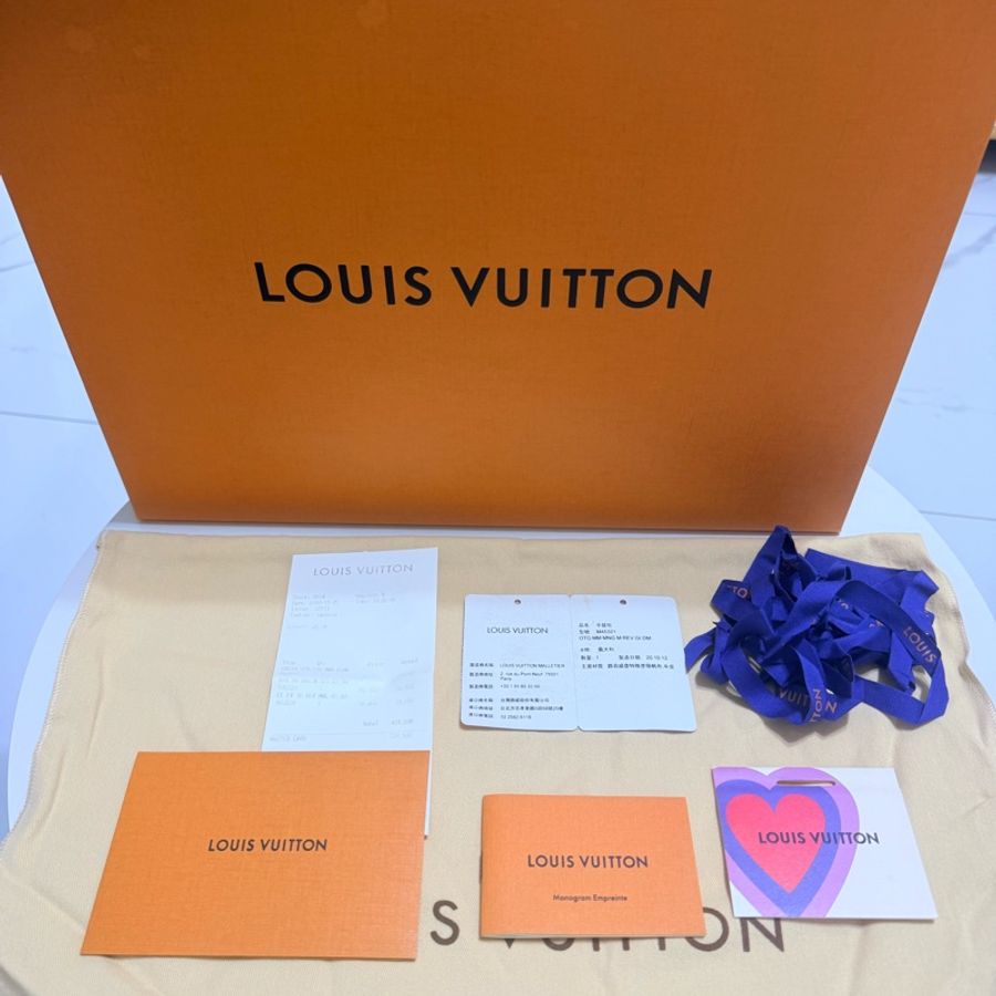 LV on the go MM 近新閒置品-11