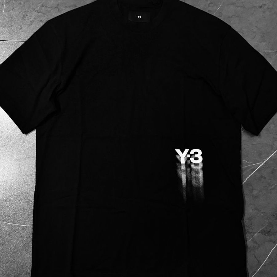 🚨 雙11最後倒數・今晚錯過等明年!【Y-3】新款LOGO殘影漸層 T恤-1