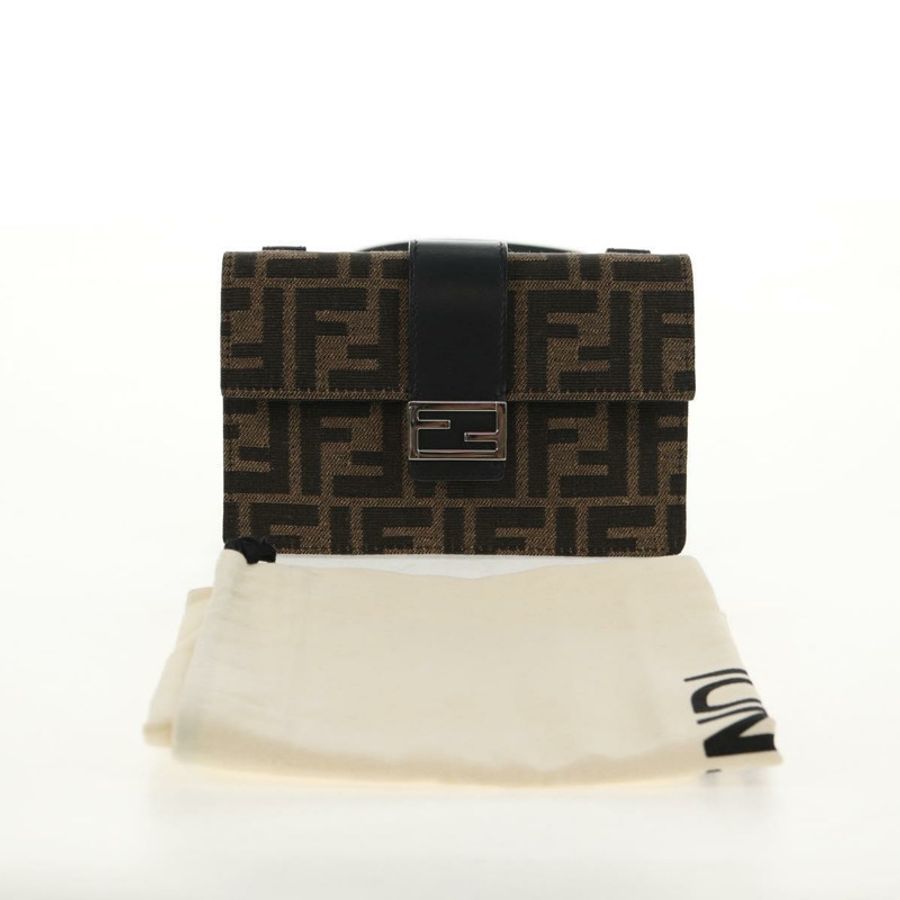 【日本直送】FENDI Zucca帆布法棍單肩包 黑色 棕色 銀色 正品 146069M-11
