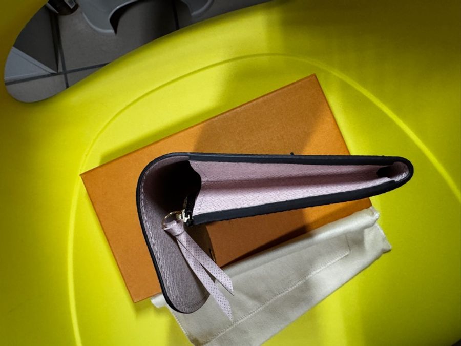 Louis Vuitton LV路易威登 M61289 Emilie經典Monogram釦式長夾（咖啡/ 內粉色）-8