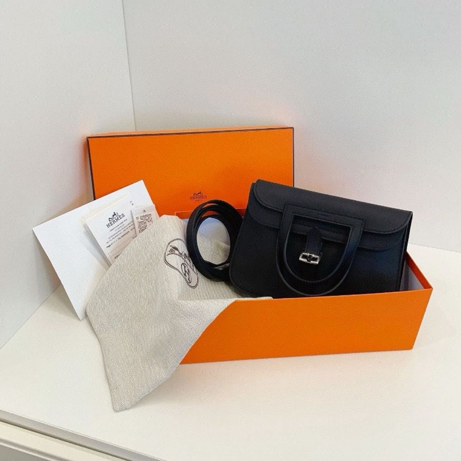 Hermes halzan mini 
黑銀-6