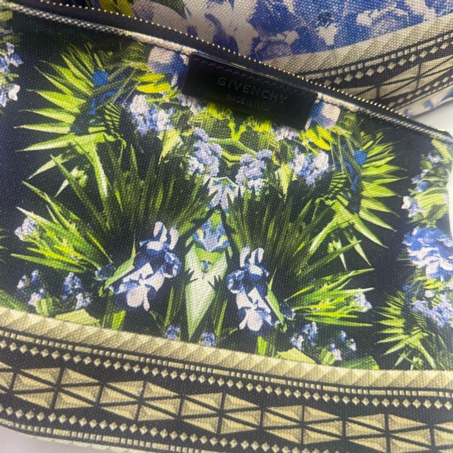 Givenchy Tote Bag-2