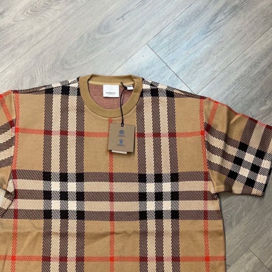 🤣 雙11到了,我的理智正式下線 💸【BURBERRY 巴寶莉】經典格紋短袖T恤 棕色(下單前須先私訊)-1