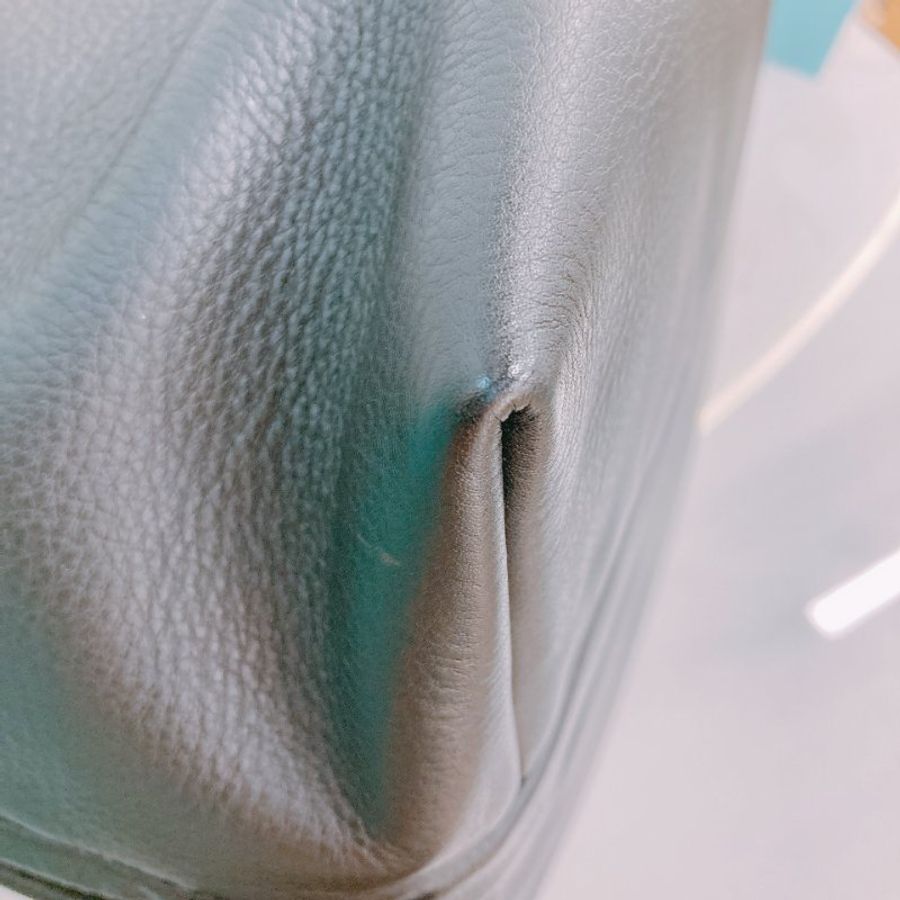 MS0355 Marc Jacobs 馬克·雅各布斯 保齡球包 黑金 手提 腋下 The Duet Mini Satchel Calfskin Black x GHW-7