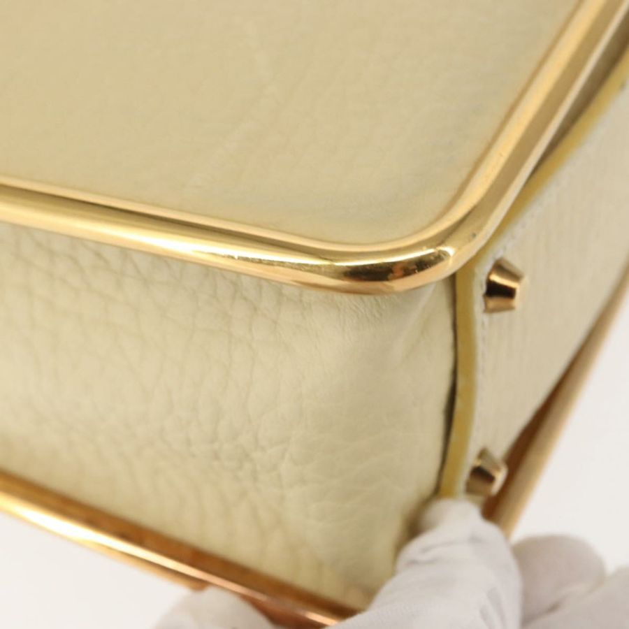 【日本直送】Chloe Sally 肩背包 皮革 米色 金色 正品 bs29994-15
