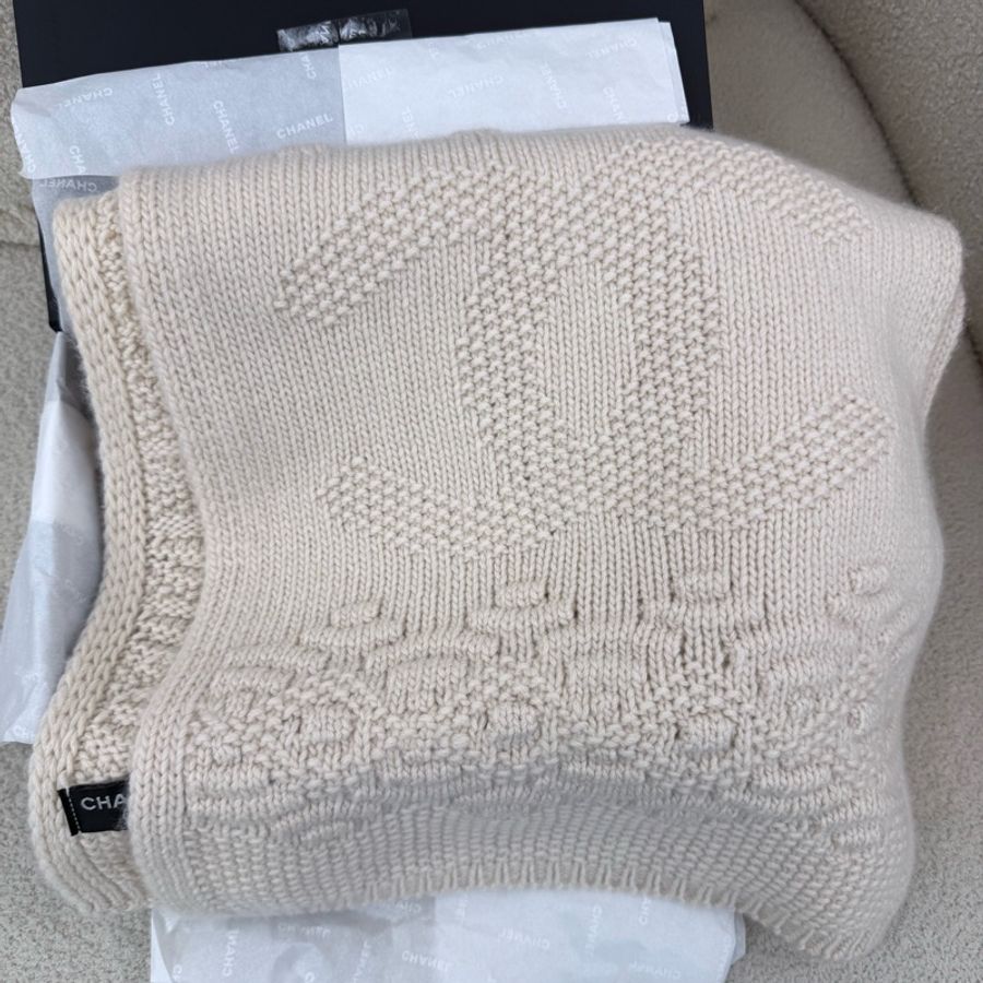 全新Chanel 100%羊絨米色圍巾-0
