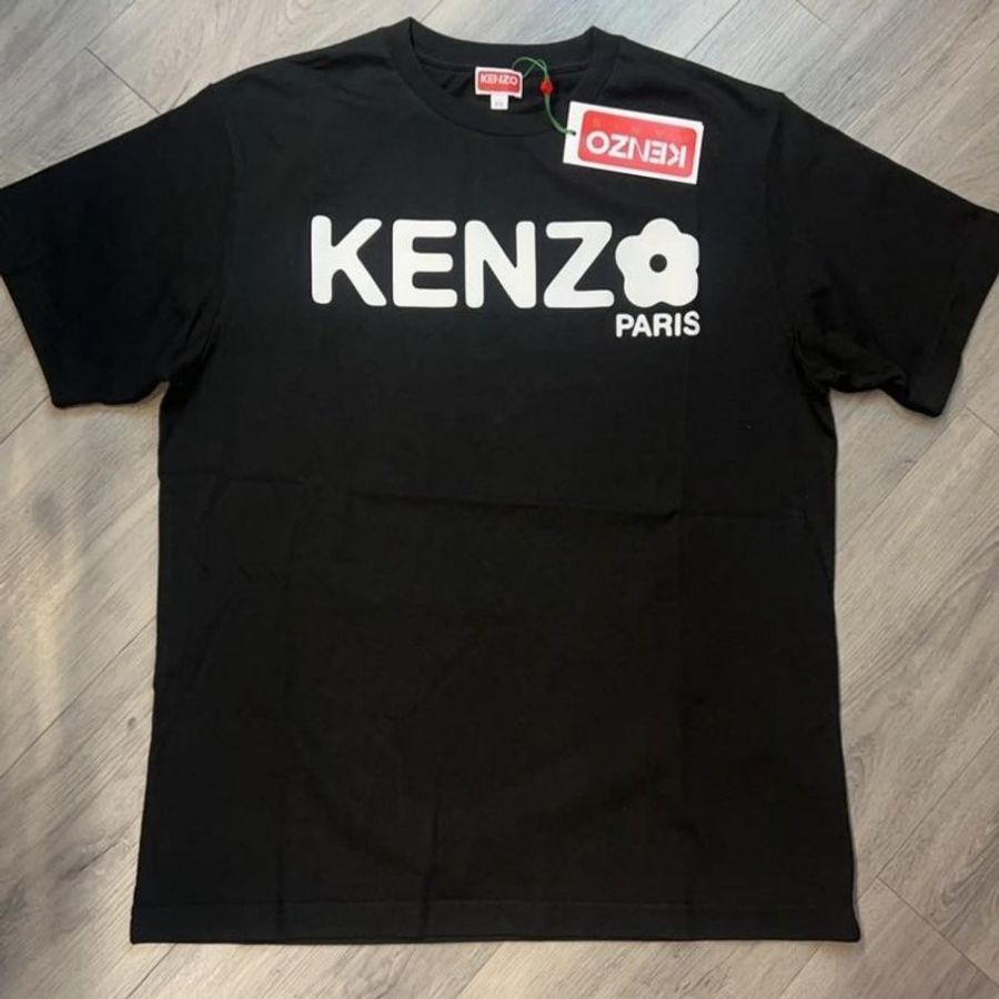 🚨 雙11最後倒數・今晚錯過等明年!【KENZO 高田賢三】新款文字花LOGO設計 T恤 黑(下單前須先私訊)-1