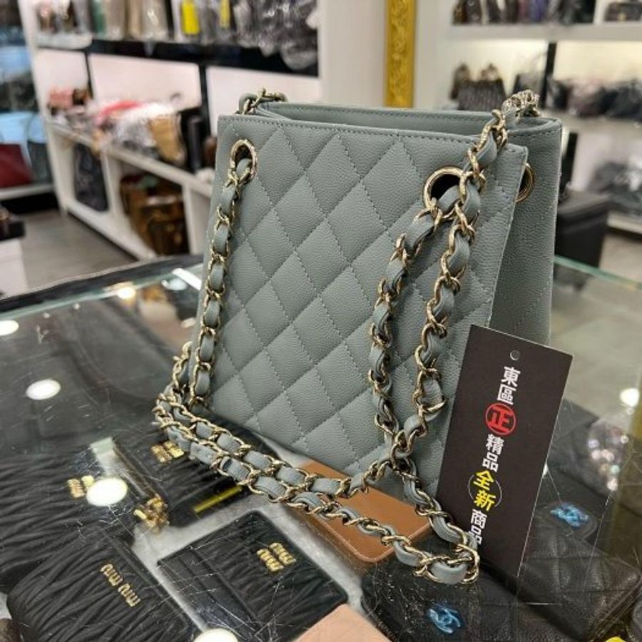 東區正精品㊣CHANEL Mini Bucket 全新香奈兒藍綠色菱格紋荔枝皮牛皮金鍊肩背包斜背包 RZ5875-6
