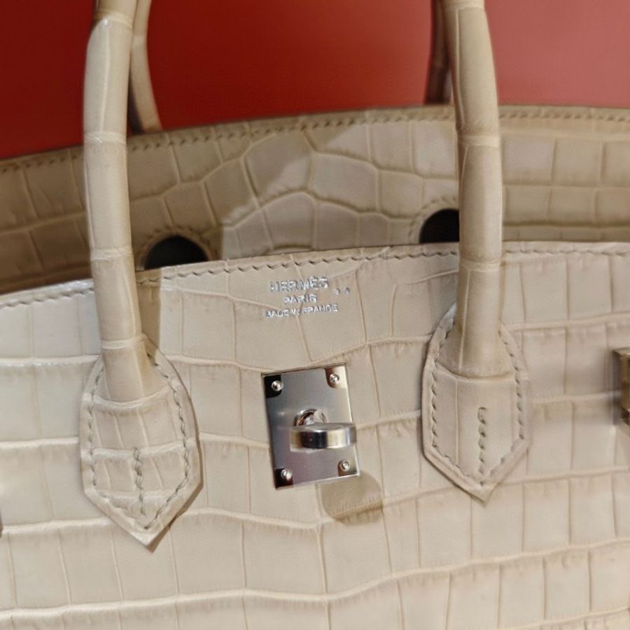 【極致天菜】HERMES BIRKIN 25 冰川白 霧面鱷  銀扣-4