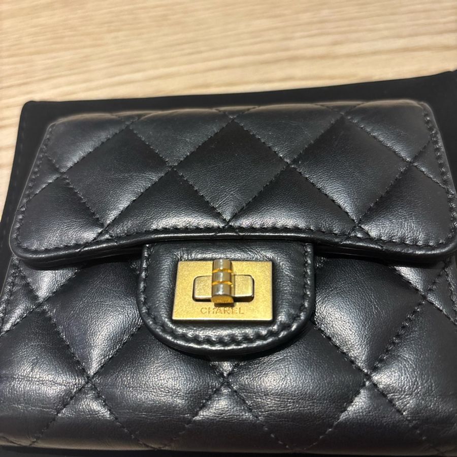 經典Chanel 2.55三折短夾 (做舊羊皮)-11