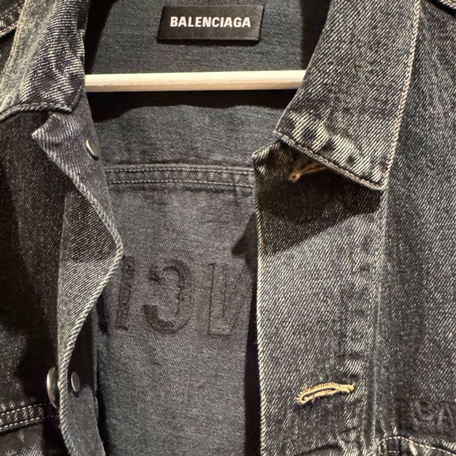 Balenciaga-5