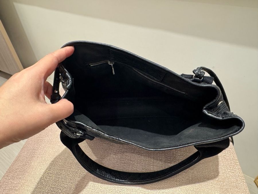 BALENCIAGA 斜揹包-3