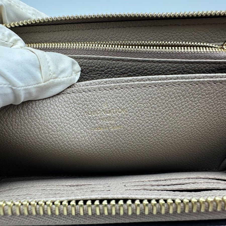 Louis Vuitton 路易威登 奶油色Monogram Empreinte Zippy 皮夾-8