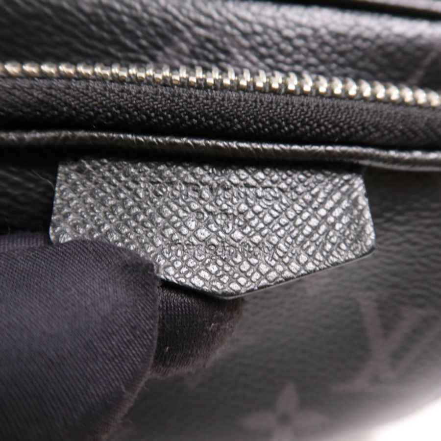 LOUIS VUITTON 【激減優惠】Taigalama Outdoor Pochette腰包/肩背袋-11