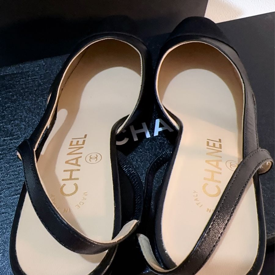 香奈兒Chanel 經典後繫帶中跟娃娃鞋 黑色山羊皮95成新38.5號-3