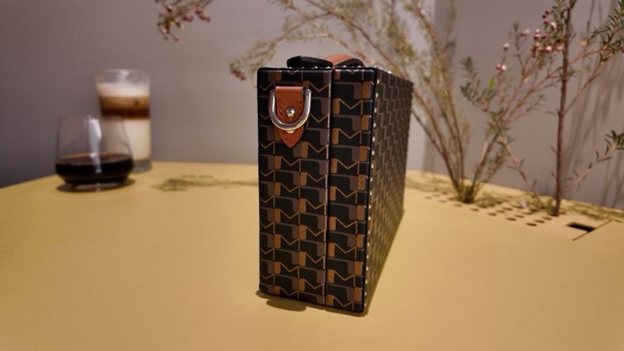 Moynat Little Suitcase Tolie 1920 碳黑與古銅箱包-3