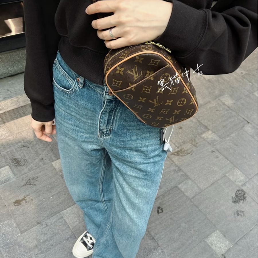 二手LV蛋蛋胸包 老花 男女通用-6