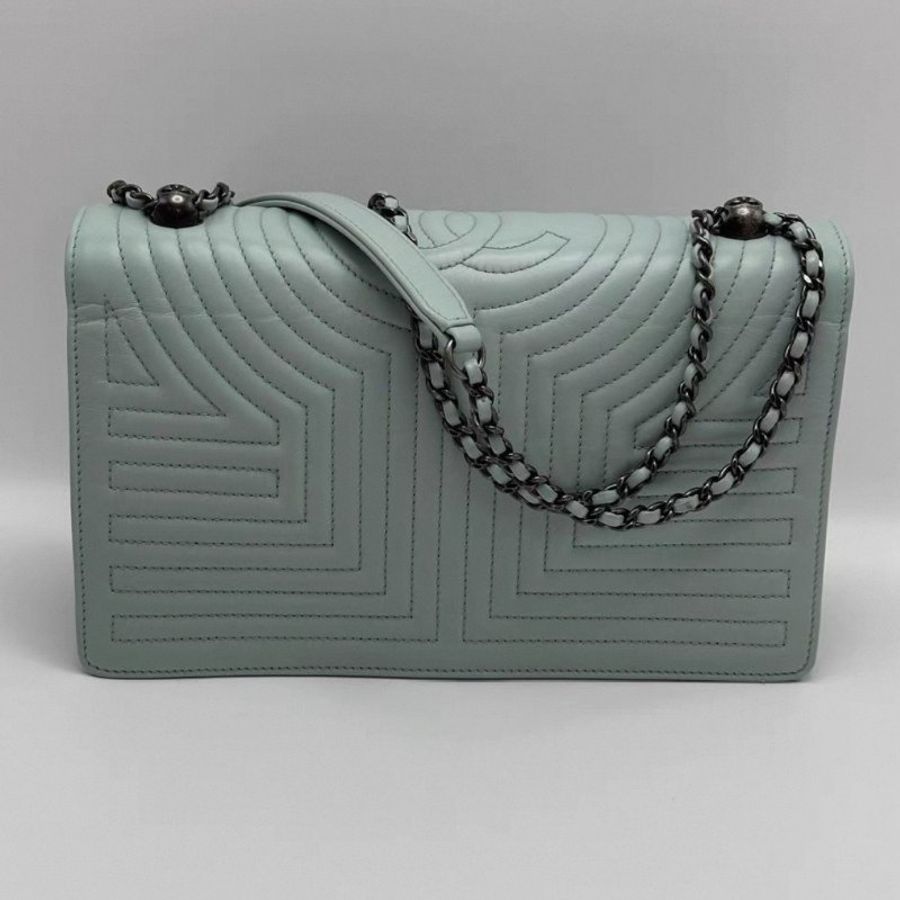 CHANEL 淡綠色銀扣迷宮幾何肩背斜背鏈條包25*16*3.5 98新配件塵袋-5