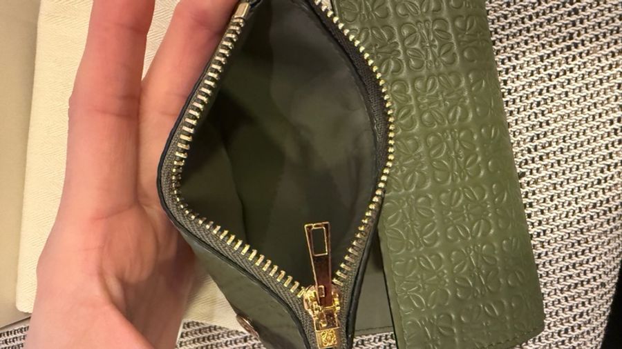 已售。LOEWE 零錢拉鏈錢包-8