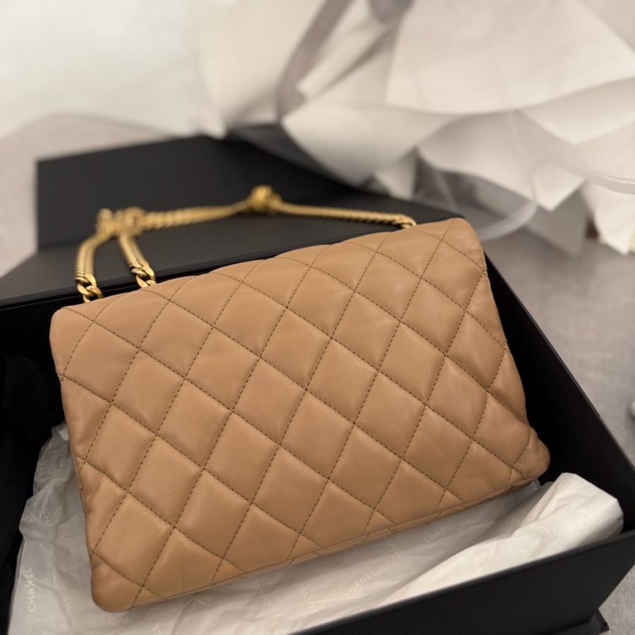 Chanel香奈兒 可調節金扣flapbag-4