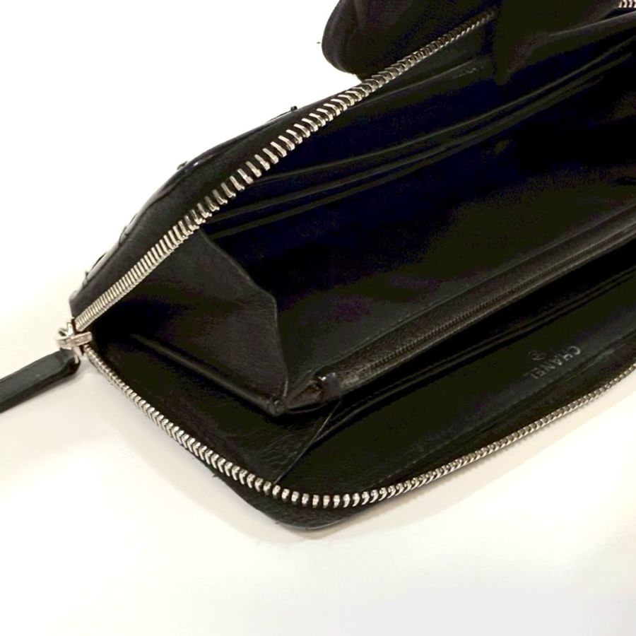 CHANEL黑銀牛皮粗縫線ㄇ拉長夾A80143-12