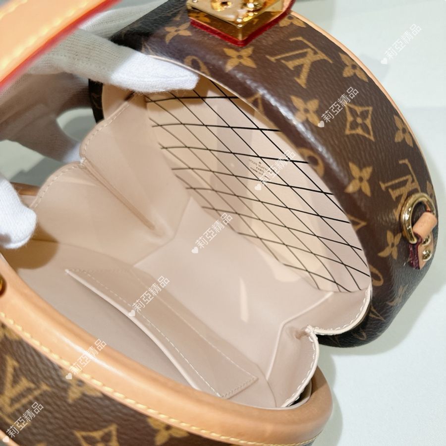 莉亞精品♡ LV 老花圓餅包 二手美包-11